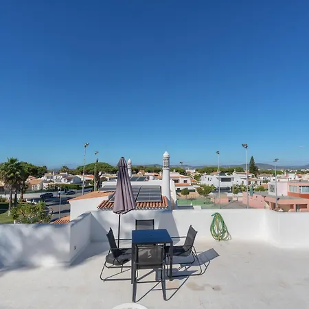 Blife Sun & Hostel *