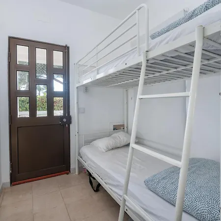 Hostal Blife Sun & *