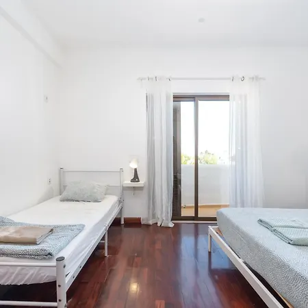 Hostal Blife Sun &
