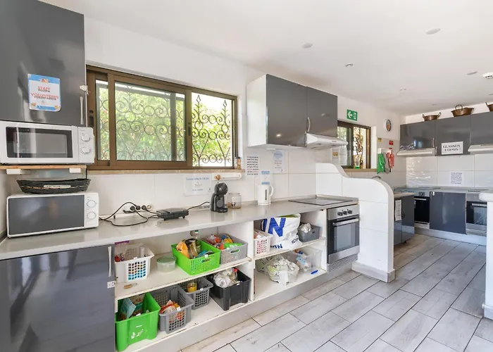 Blife Sun & Hostel *